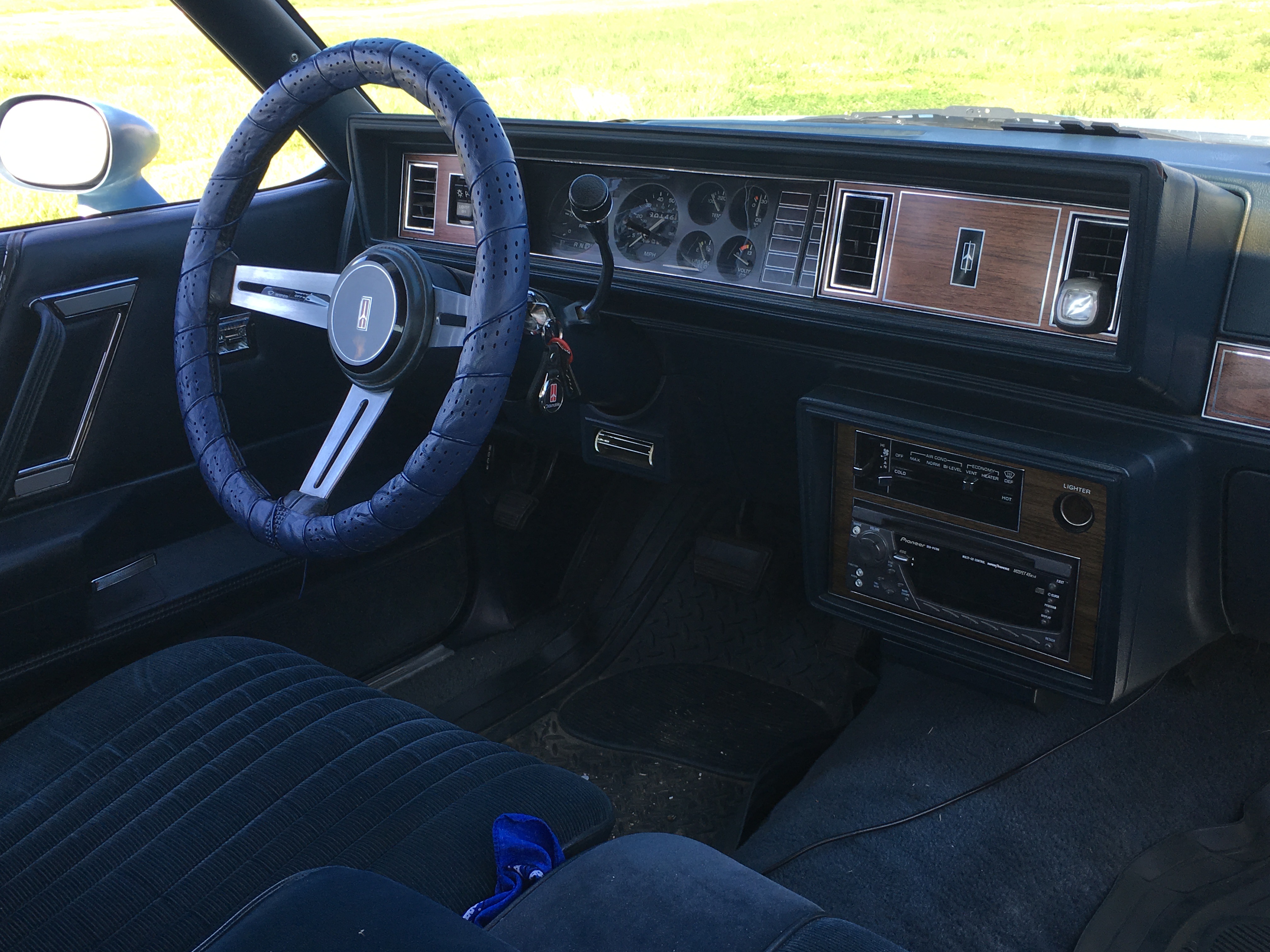 cutlass supreme interior